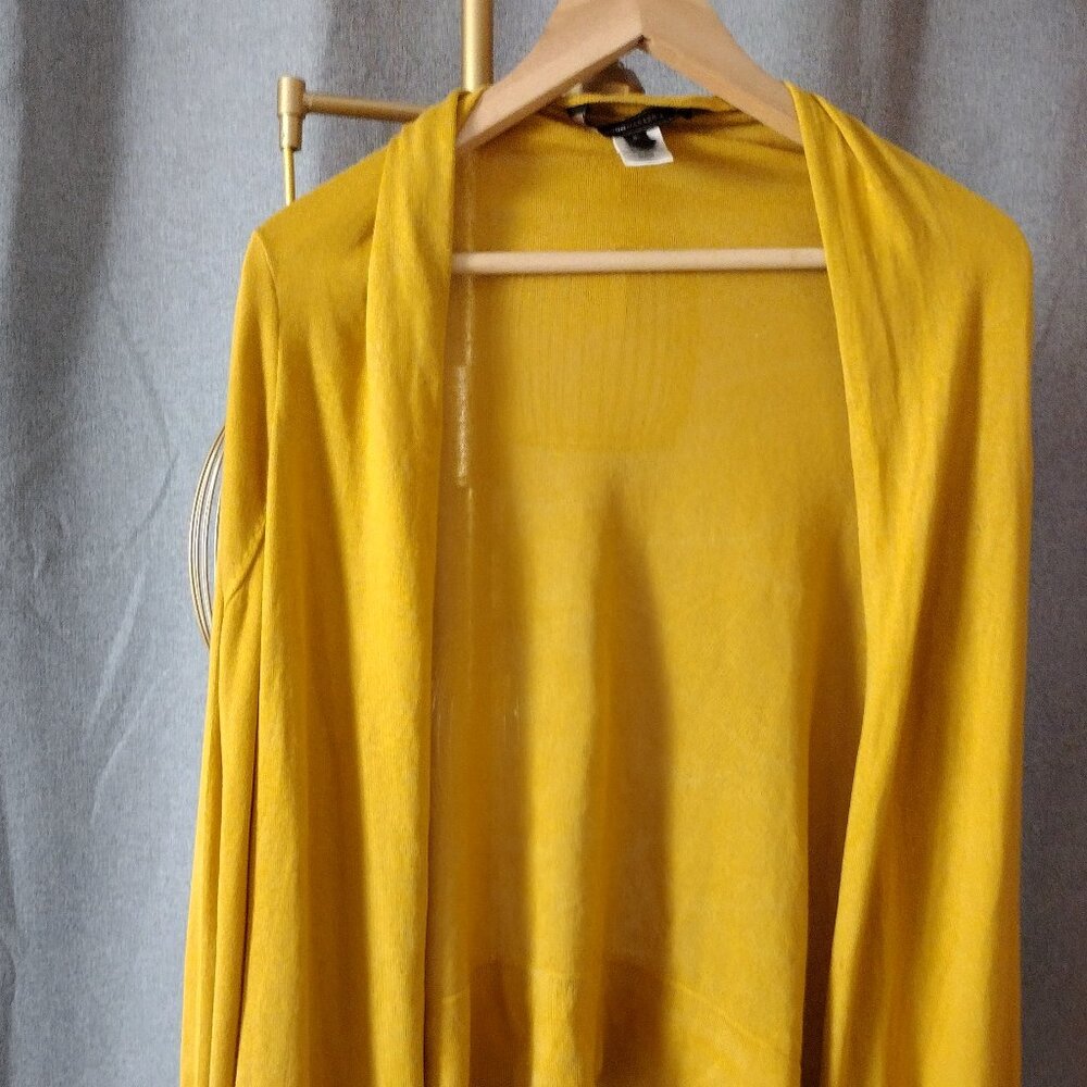 BCBG MaxAzria Silk & Cashmere Blend Cardigan Mustard Yellow Cardigan SweaterXS/S - Picture 4 of 10